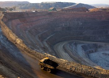 DRC’s Monopoly in Electric Vehicles Market, can it be the Tipping Point for Dry Bulk Shipping?